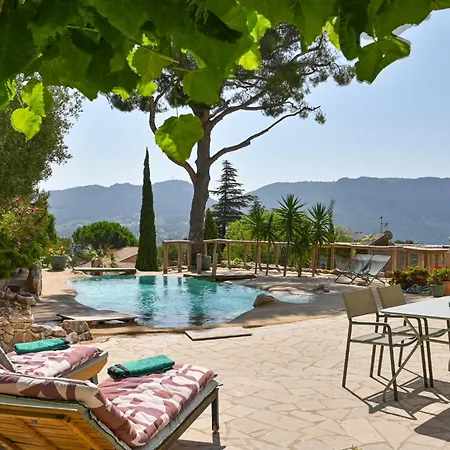 Villa Les Nefliers Vue Panoramique Et A Pied Cassis